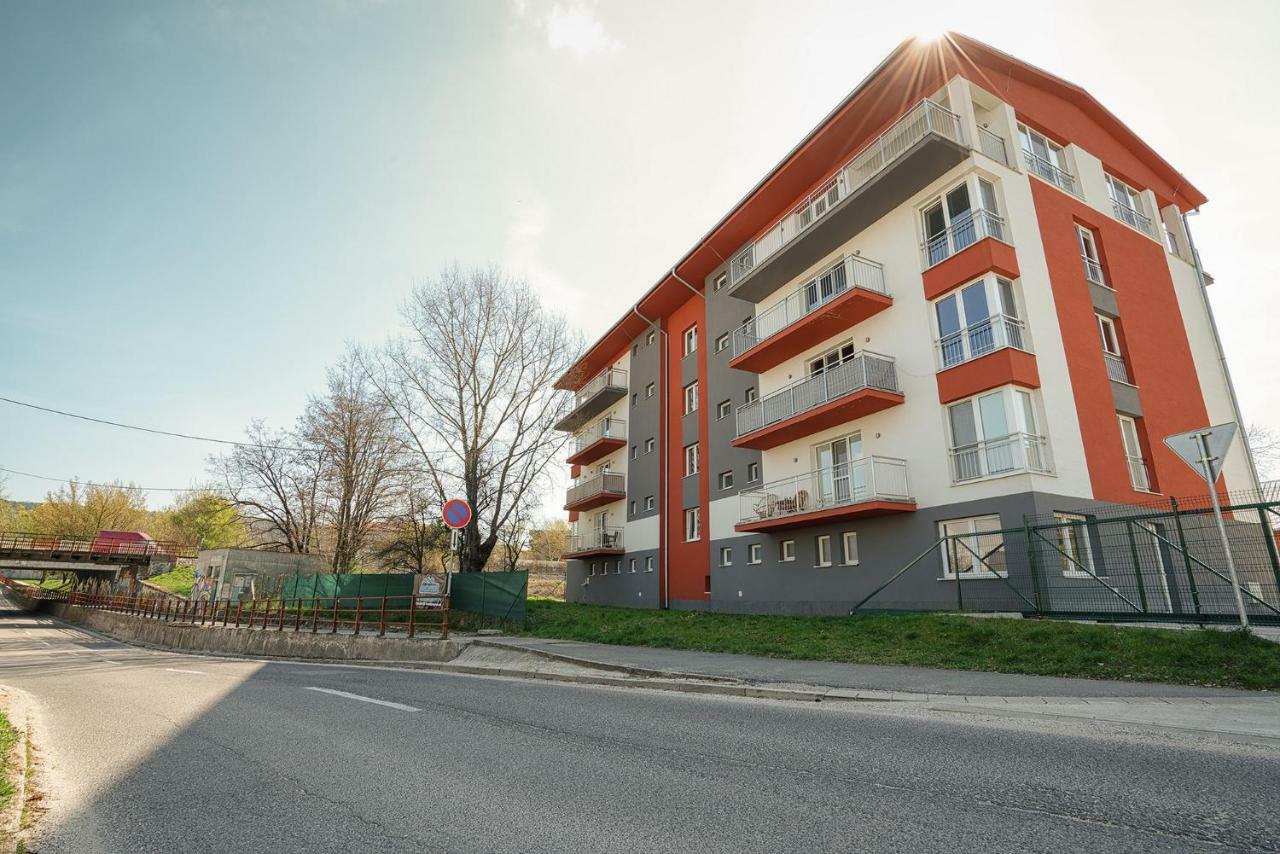 Apartmány Noviny Trenčín Kültér fotó