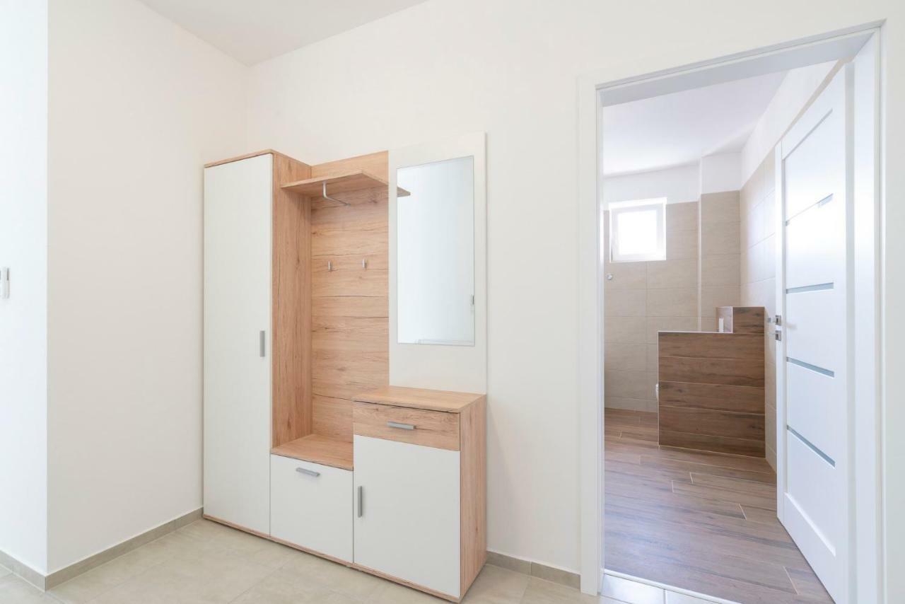 Apartmány Noviny Trenčín Kültér fotó