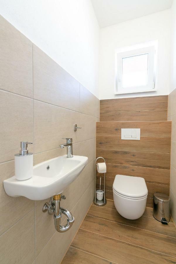 Apartmány Noviny Trenčín Kültér fotó